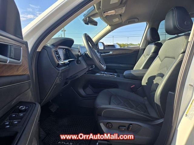 2024 Volkswagen Atlas 2.0T SE w/Technology FWD