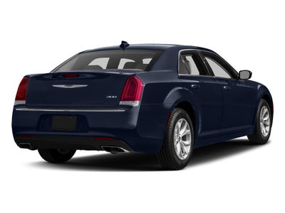 2017 Chrysler 300 Limited RWD