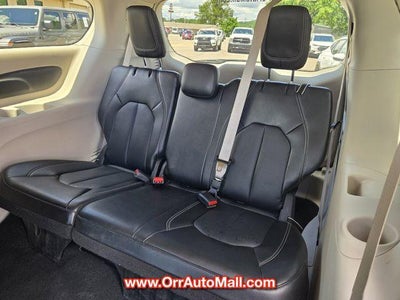 2024 Chrysler Pacifica Touring L FWD