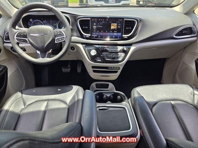 2024 Chrysler Pacifica Touring L FWD