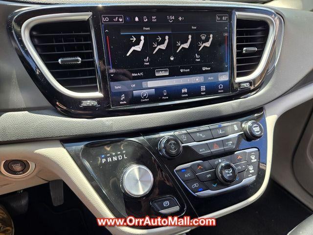 2024 Chrysler Pacifica Touring L FWD