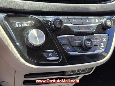 2024 Chrysler Pacifica Touring L FWD