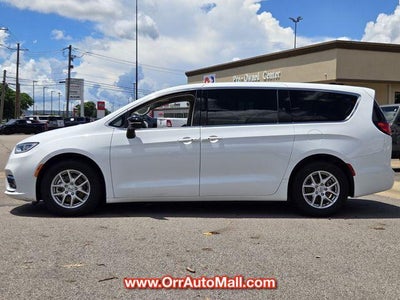2024 Chrysler Pacifica Touring L FWD