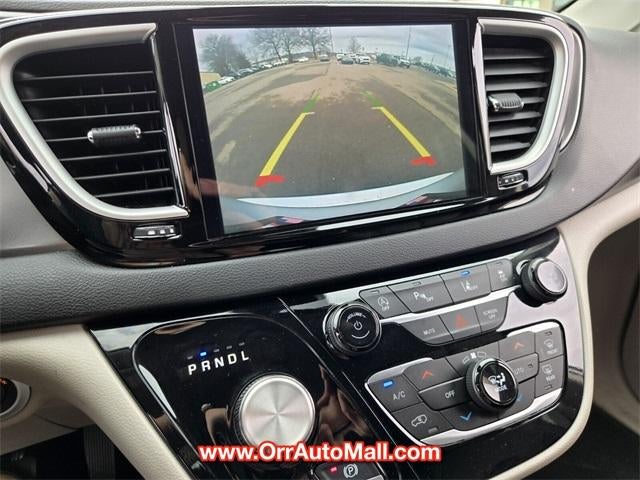 2024 Chrysler Pacifica Touring L FWD