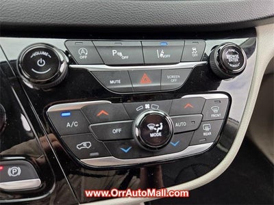 2024 Chrysler Pacifica Touring L FWD