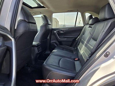 2020 Toyota RAV4 XLE Premium FWD (Natl)