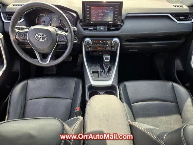 2020 Toyota RAV4 XLE Premium FWD (Natl)