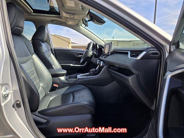 2020 Toyota RAV4 XLE Premium FWD (Natl)