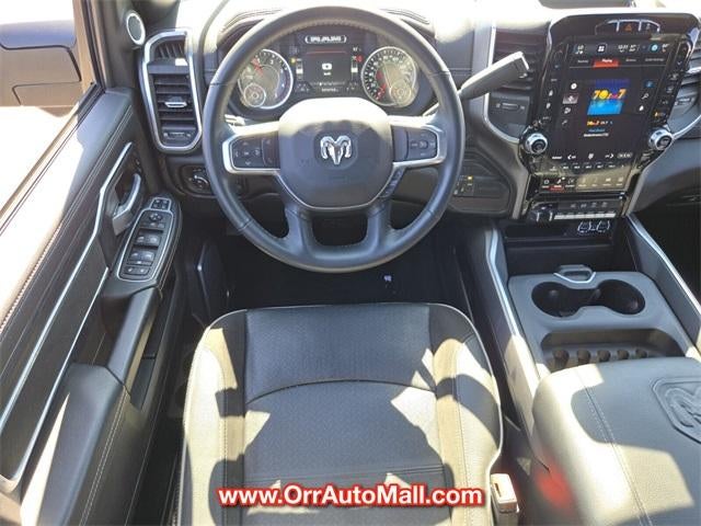 2024 RAM 3500 Laramie 4x4 Crew Cab 8' Box