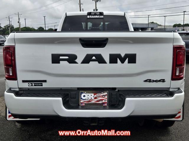 2026 RAM 3500 Big Horn 4x4 Crew Cab 8' Box