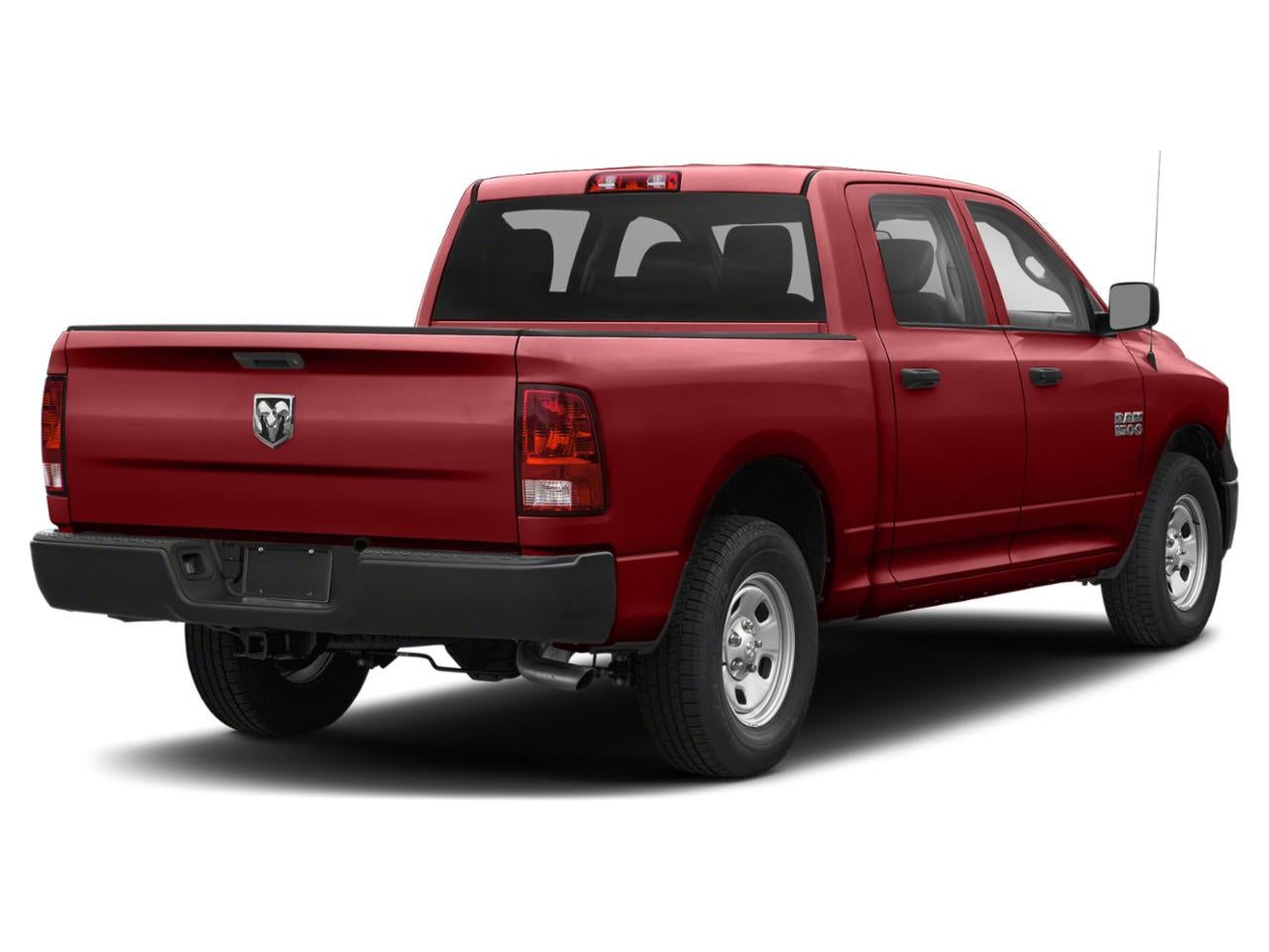 2018 RAM 1500 Express 4x4 Crew Cab 5'7" Box