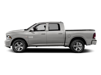 2016 RAM 1500 4WD Crew Cab 5.7 Ft Box Express