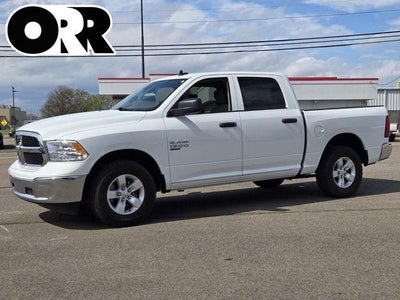 2023 RAM 1500 Classic SLT 4x4 Crew Cab 5'7" Box