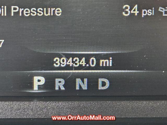 2023 RAM 1500 Classic SLT 4x4 Crew Cab 5'7" Box