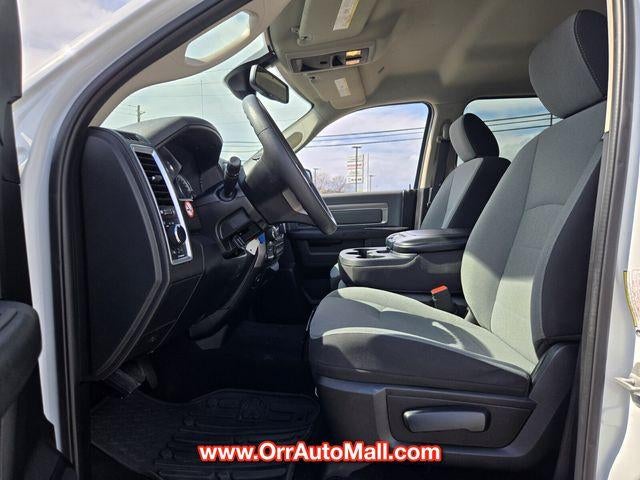 2023 RAM 1500 Classic SLT 4x4 Crew Cab 5'7" Box