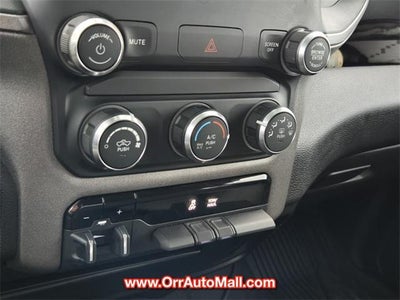 2020 RAM 2500 Tradesman 4x4 Crew Cab 6'4" Box