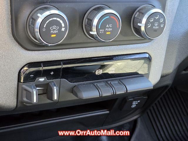 2024 RAM 2500 Tradesman 4x4 Crew Cab 6'4" Box