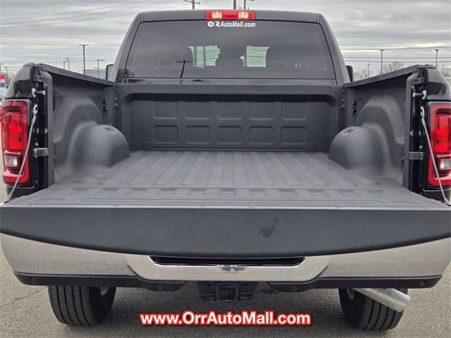 2025 RAM 2500 Big Horn 4x4 Crew Cab 6'4" Box