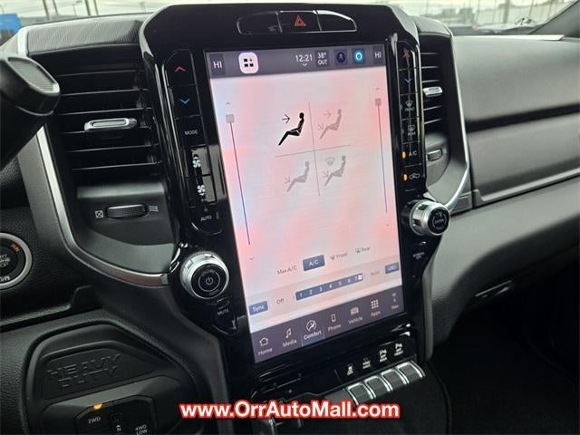 2025 RAM 2500 Big Horn 4x4 Crew Cab 6'4" Box