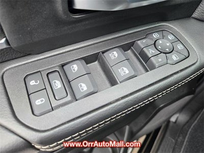 2025 RAM 2500 Big Horn 4x4 Crew Cab 6'4" Box