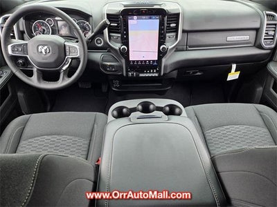 2025 RAM 2500 Big Horn 4x4 Crew Cab 6'4" Box