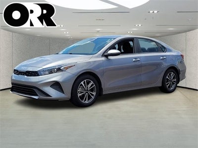 2024 Kia Forte LXS IVT