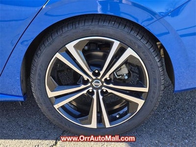 2022 Nissan Sentra SR CVT