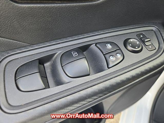 2025 Nissan Versa S CVT