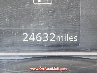 2024 Nissan Versa SV CVT