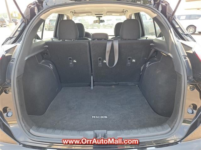 2024 Nissan Kicks SR FWD