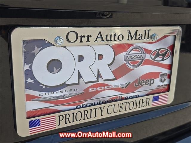 2024 Nissan Kicks SR FWD