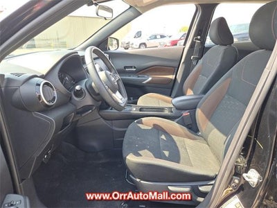 2024 Nissan Kicks SR FWD