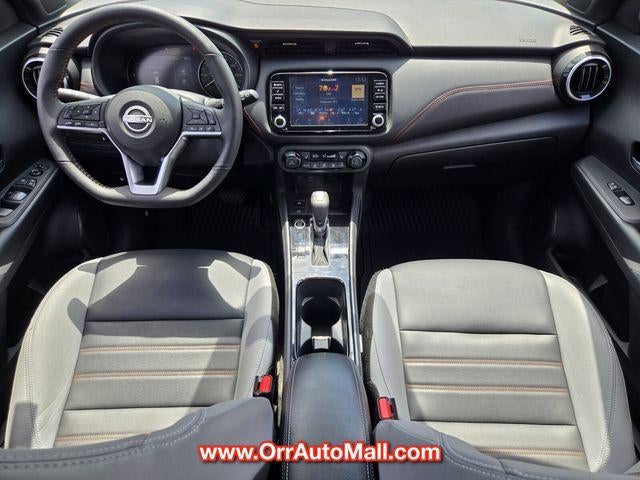 2024 Nissan Kicks SR FWD