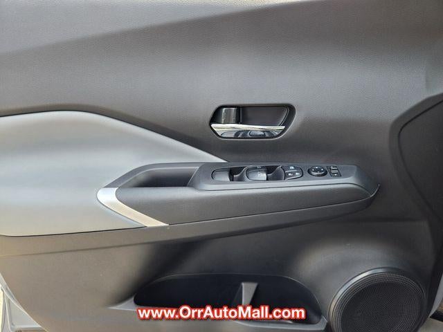 2024 Nissan Kicks SR FWD