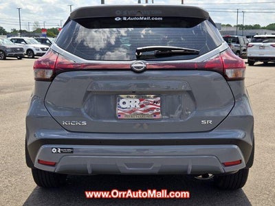 2024 Nissan Kicks SR FWD