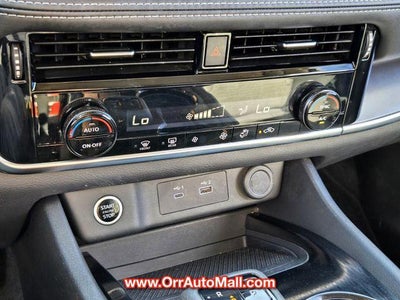 2023 Nissan Rogue FWD SV *Ltd Avail*