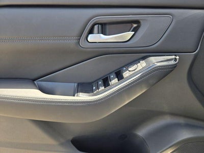 2026 Nissan Rogue 2026.5 AWD Dark Armor