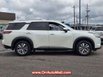 2023 Nissan Pathfinder SL 2WD