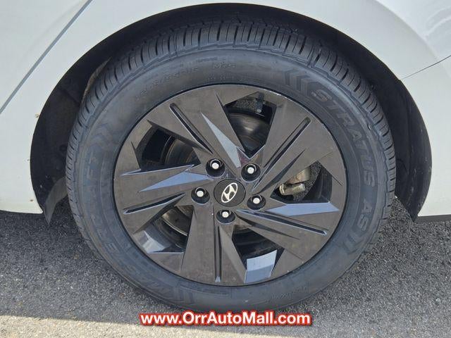 2021 Hyundai ELANTRA SEL IVT