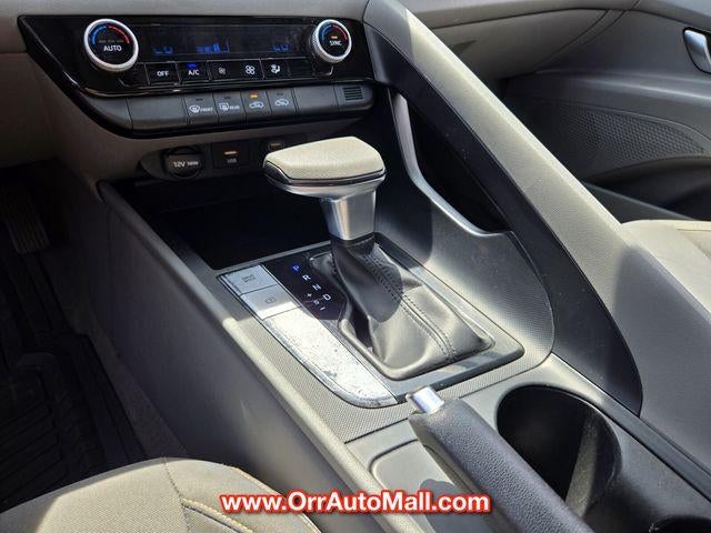 2021 Hyundai ELANTRA SEL IVT