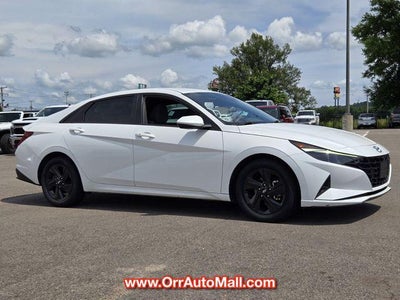 2021 Hyundai ELANTRA SEL IVT