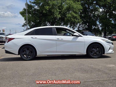 2021 Hyundai ELANTRA SEL IVT
