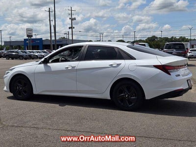 2021 Hyundai ELANTRA SEL IVT