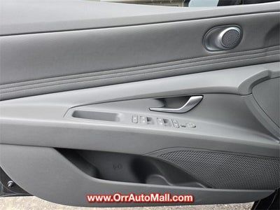 2023 Hyundai ELANTRA SEL IVT