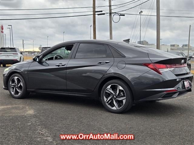 2023 Hyundai ELANTRA SEL IVT