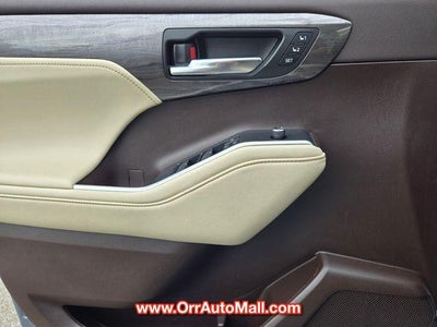 2022 Toyota Highlander Limited AWD (Natl)