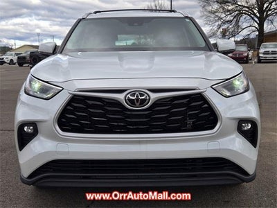 2022 Toyota Highlander XLE FWD (Natl)