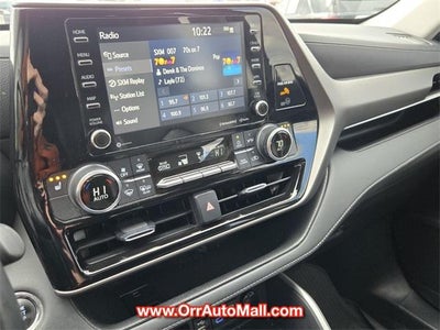 2022 Toyota Highlander XLE FWD (Natl)