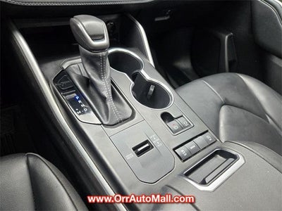 2022 Toyota Highlander XLE FWD (Natl)