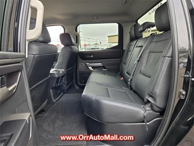 2024 Toyota Tundra 4WD 4WD SR5 CrewMax 5.5' Bed (SE)